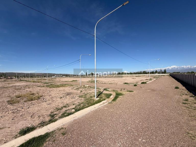 Lote en Venta en Maipu, Mendoza