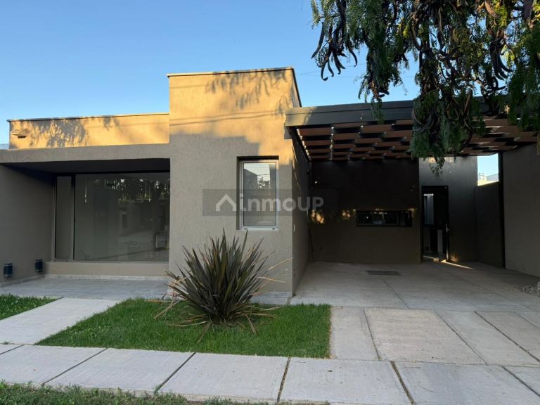 Casa en Alquiler en Lujan de Cuyo, Mendoza