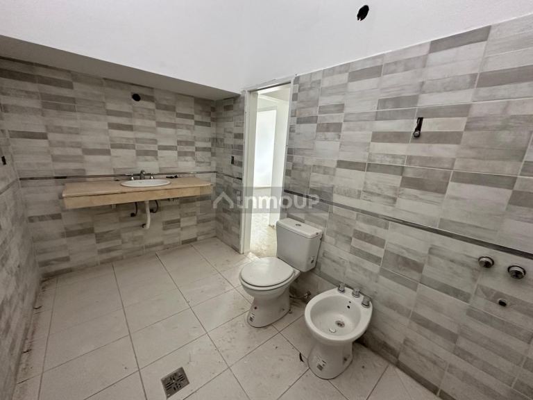 Casa en Venta en Capital, Cordoba - USD 92.000 | Inmoup - 6