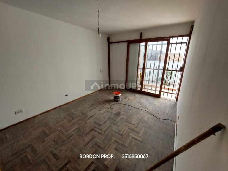 Casa en Alquiler en Capital, Cordoba