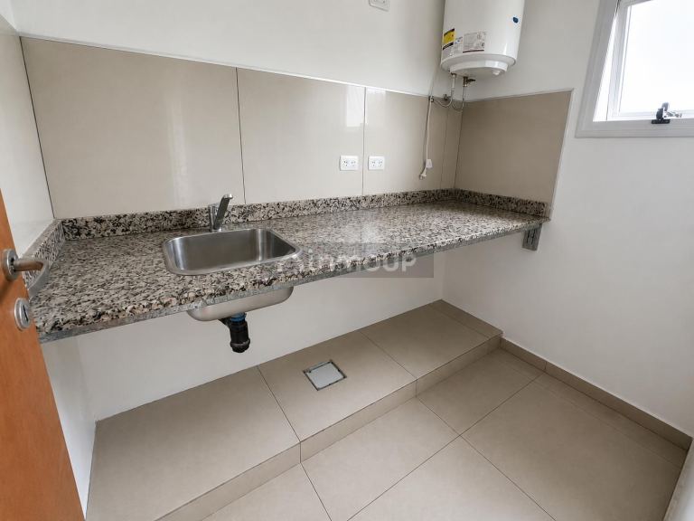 Local Comercial en Alquiler en Capital, Cordoba - $ 3.490.000 | Inmoup - 13