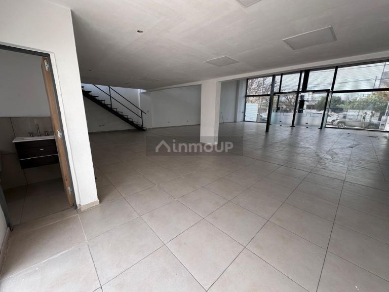 Local Comercial en Alquiler en Capital, Cordoba - $ 3.490.000 | Inmoup - 9