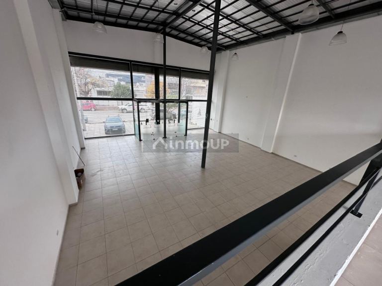 Capital Leandro Alem  al 1600