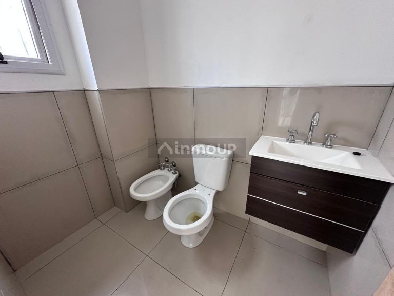 Local Comercial en Alquiler en Capital, Cordoba - $ 3.490.000 | Inmoup - 11