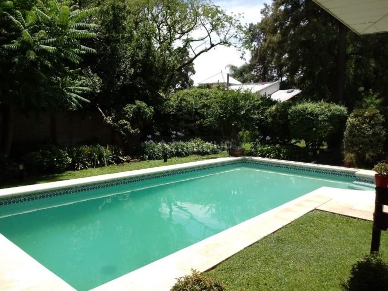 Casa en Venta en Almirante Brown, G.B.A. Zona Sur