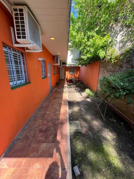 Casa en Venta en Almirante Brown, G.B.A. Zona Sur
