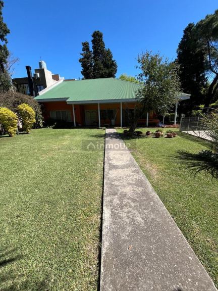 Casa en Venta en Almirante Brown, G.B.A. Zona Sur