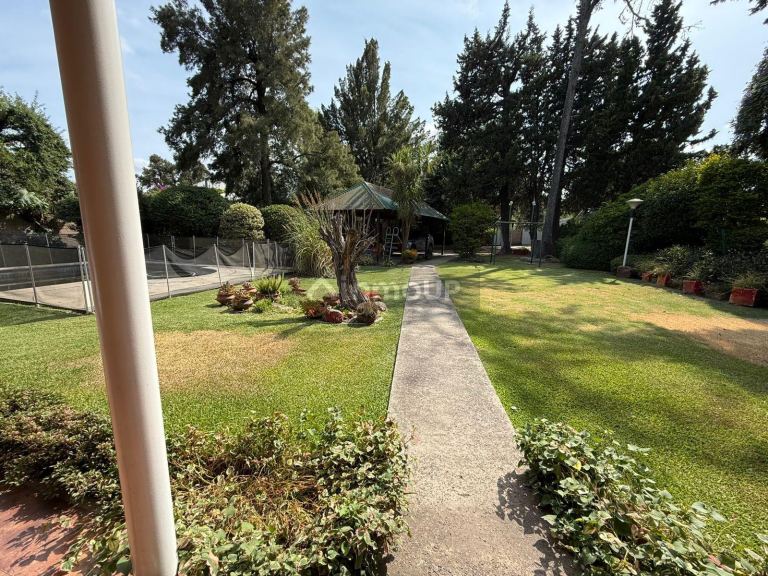 Casa en Venta en Almirante Brown, G.B.A. Zona Sur