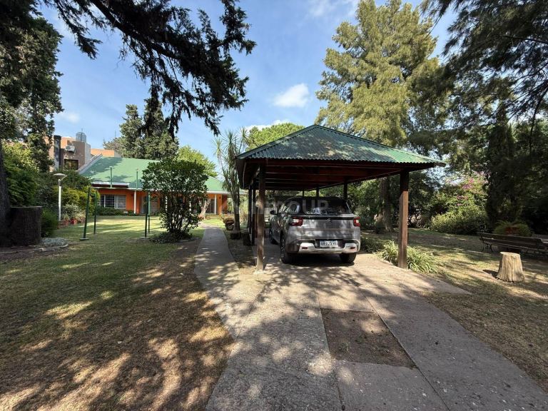 Casa en Venta en Almirante Brown, G.B.A. Zona Sur