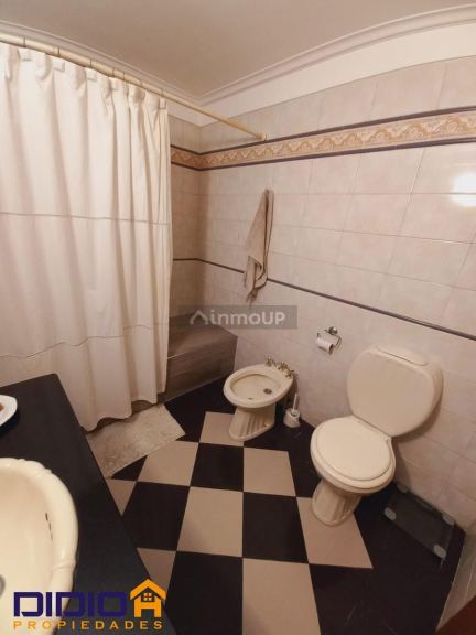 Casa en Venta en Almirante Brown, G.B.A. Zona Sur
