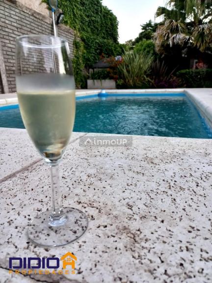 Casa en Venta en Almirante Brown, G.B.A. Zona Sur