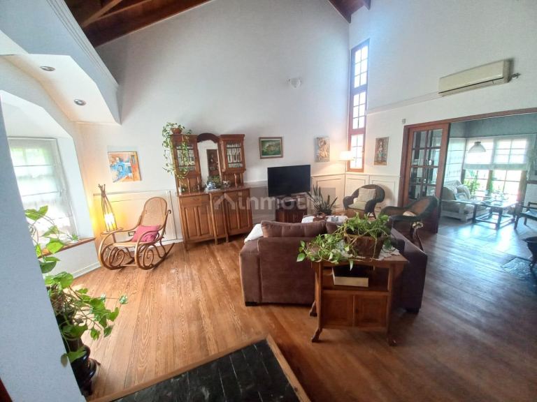Casa en Venta en Almirante Brown, G.B.A. Zona Sur