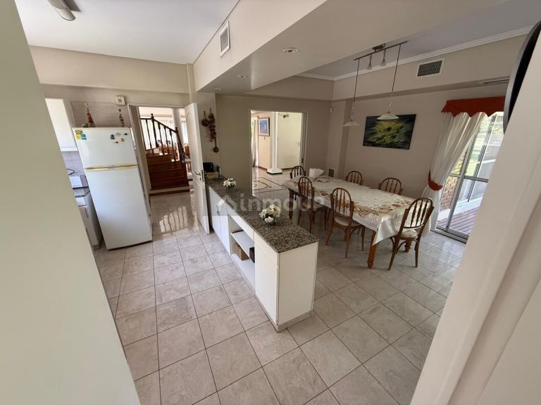 Casa en Venta en Presidente Peron, G.B.A. Zona Sur