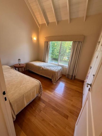 Casa en Venta en Presidente Peron, G.B.A. Zona Sur
