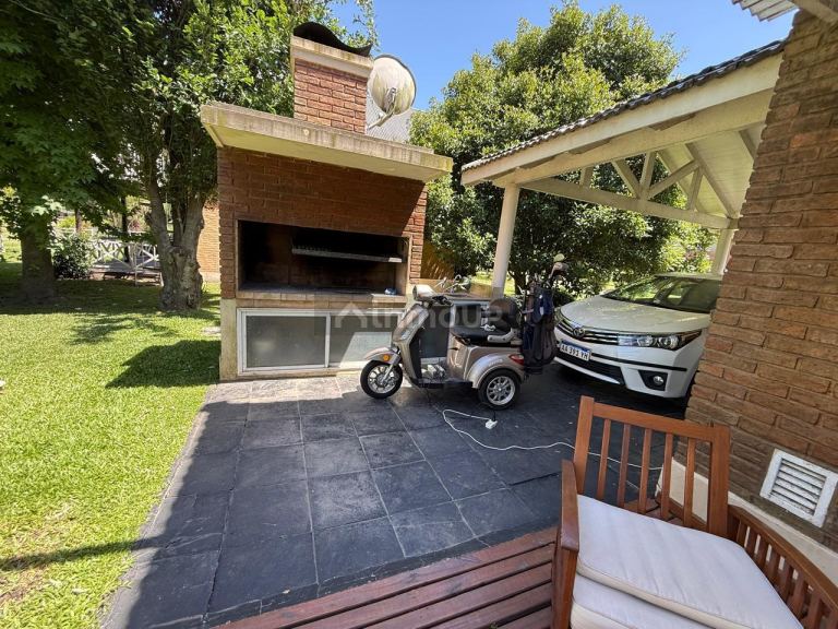 Casa en Venta en Presidente Peron, G.B.A. Zona Sur