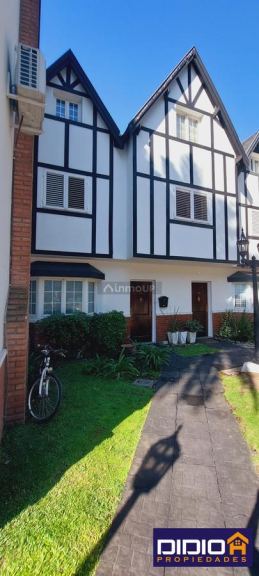 Casa en Venta en Almirante Brown, G.B.A. Zona Sur