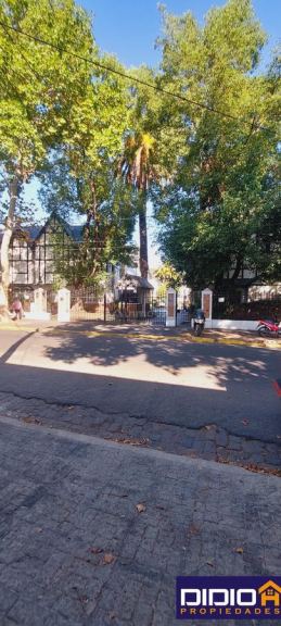 Casa en Venta en Almirante Brown, G.B.A. Zona Sur
