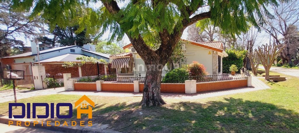 Casa en Venta en Almirante Brown, G.B.A. Zona Sur