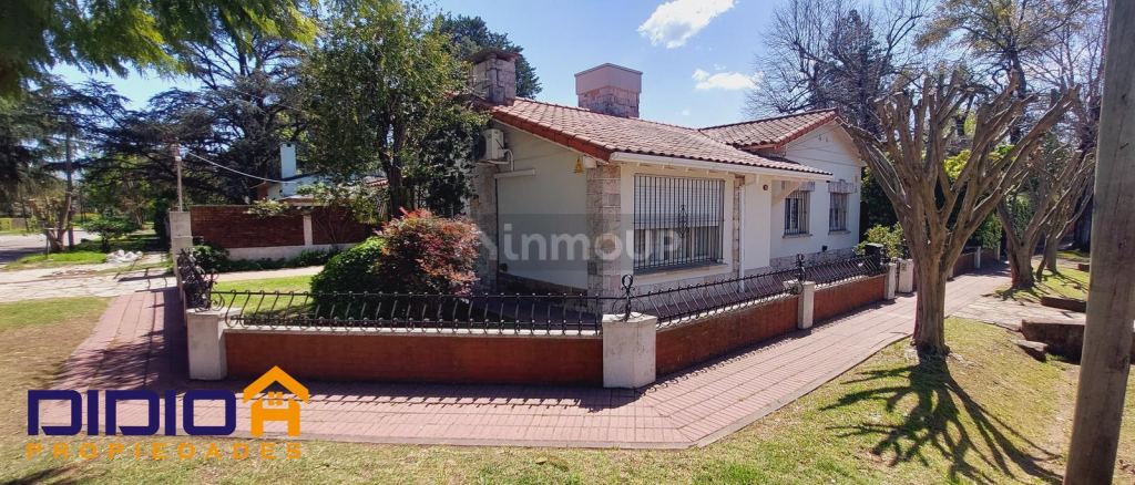 Casa en Venta en Almirante Brown, G.B.A. Zona Sur