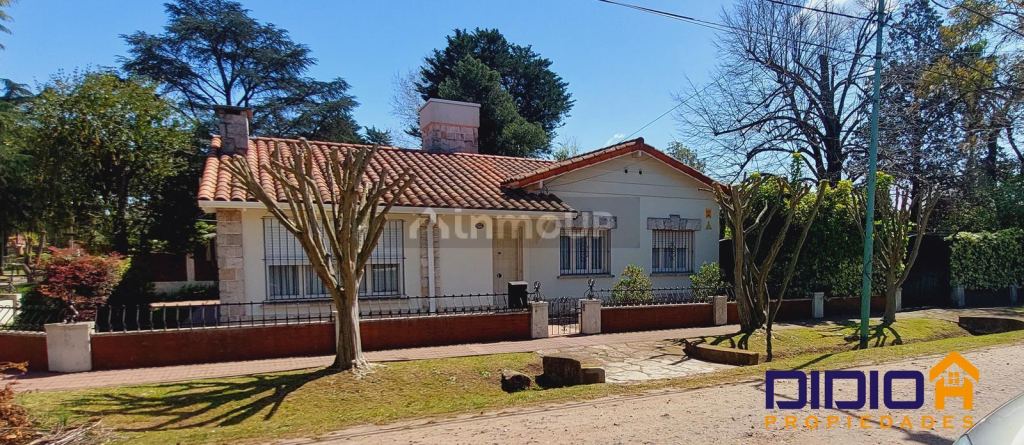 Casa en Venta en Almirante Brown, G.B.A. Zona Sur