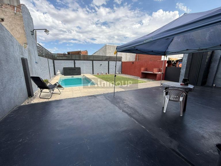 Casa en Venta en Almirante Brown, G.B.A. Zona Sur