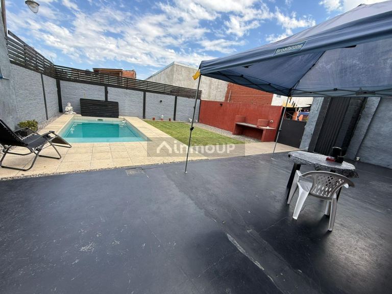 Casa en Venta en Almirante Brown, G.B.A. Zona Sur