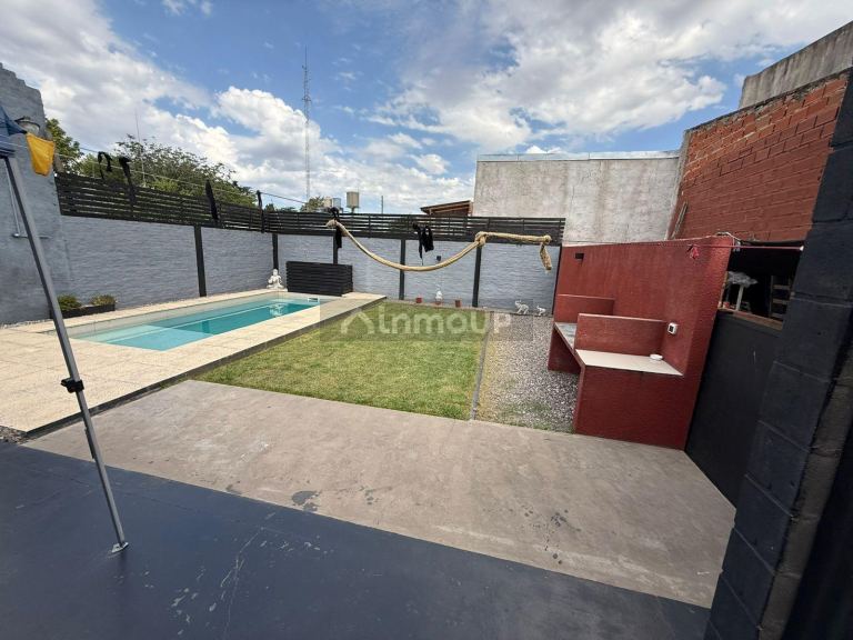 Casa en Venta en Almirante Brown, G.B.A. Zona Sur