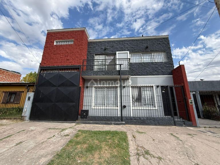Casa en Venta en Almirante Brown, G.B.A. Zona Sur