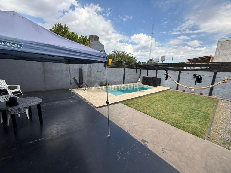 Casa en Venta en Almirante Brown, G.B.A. Zona Sur