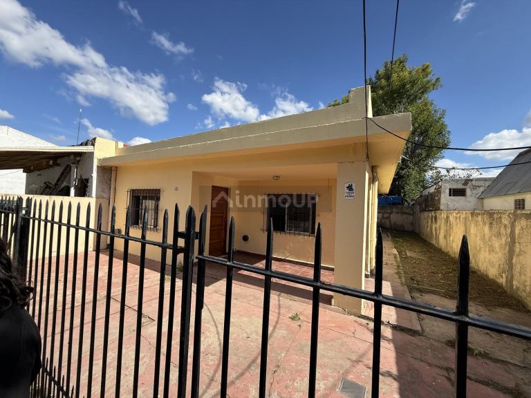 Casa en Venta en Presidente Peron, G.B.A. Zona Sur