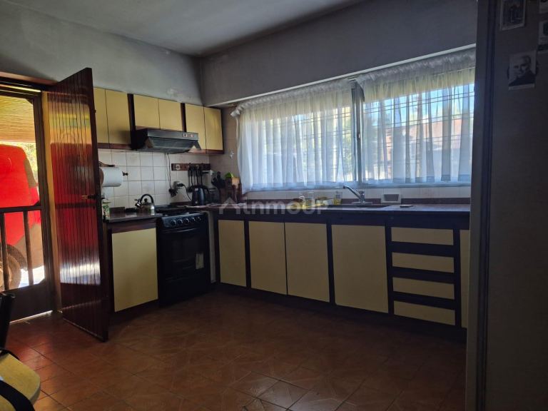Casa en Venta en Almirante Brown, G.B.A. Zona Sur