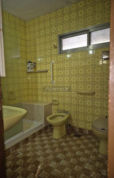 Casa en Venta en Almirante Brown, G.B.A. Zona Sur