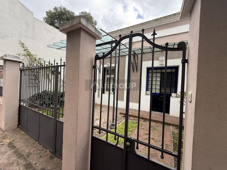 Casa en Venta en Almirante Brown, G.B.A. Zona Sur