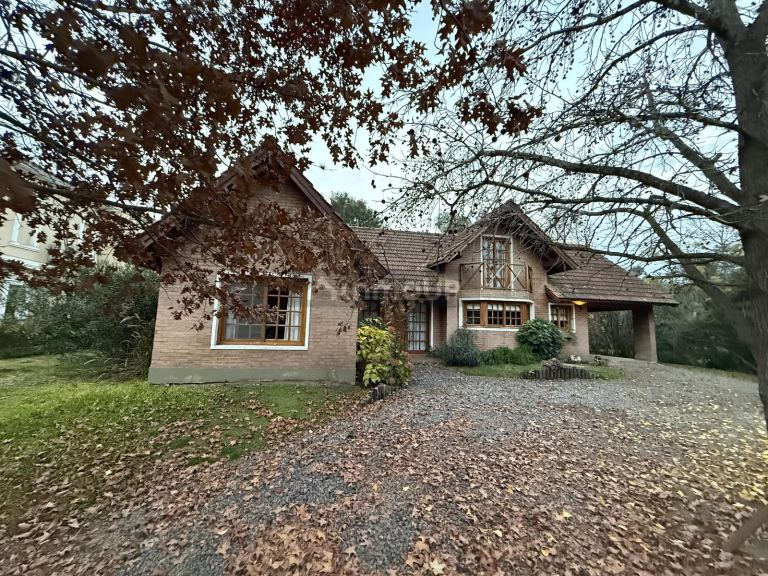 Casa en Venta en Presidente Peron, G.B.A. Zona Sur