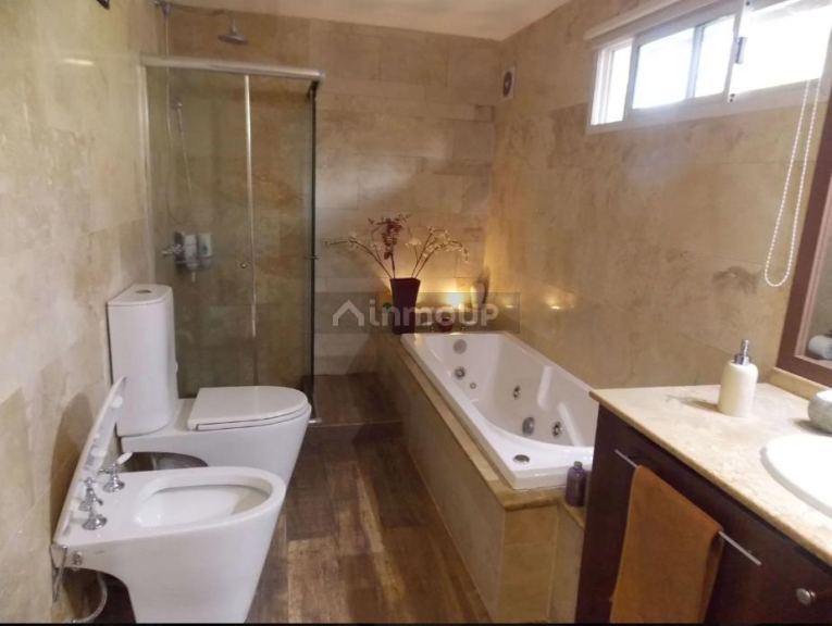 Casa en Venta en Presidente Peron, G.B.A. Zona Sur