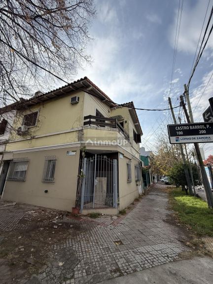 P H en Venta en Lomas de Zamora, G.B.A. Zona Sur