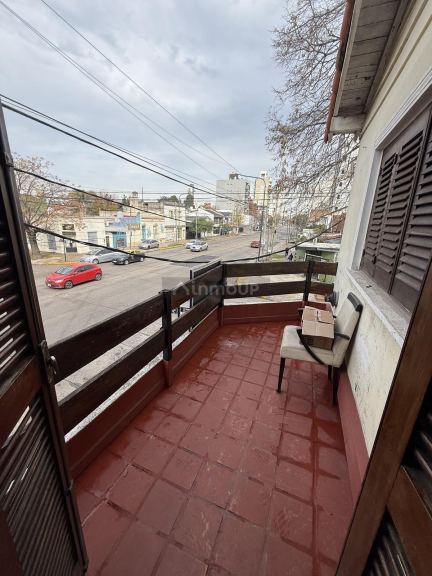 P H en Venta en Lomas de Zamora, G.B.A. Zona Sur
