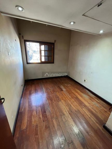P H en Venta en Lomas de Zamora, G.B.A. Zona Sur