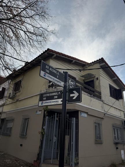 P H en Venta en Lomas de Zamora, G.B.A. Zona Sur