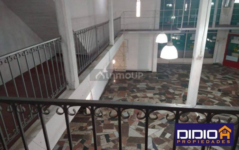 Local Comercial en Alquiler en Almirante Brown, G.B.A. Zona Sur