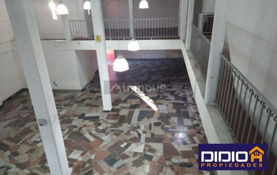 Local Comercial en Alquiler en Almirante Brown, G.B.A. Zona Sur