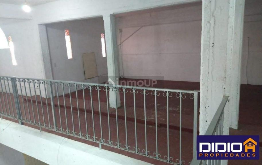 Local Comercial en Alquiler en Almirante Brown, G.B.A. Zona Sur