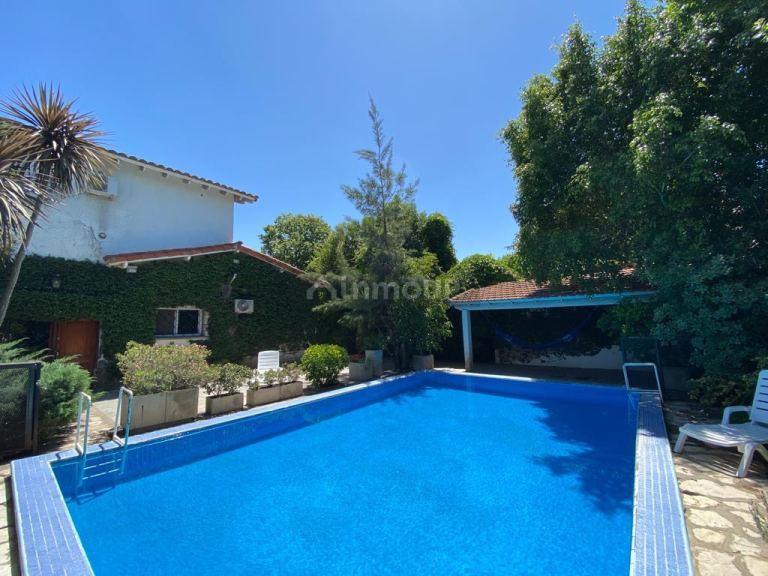 Casa en Venta en Almirante Brown, G.B.A. Zona Sur