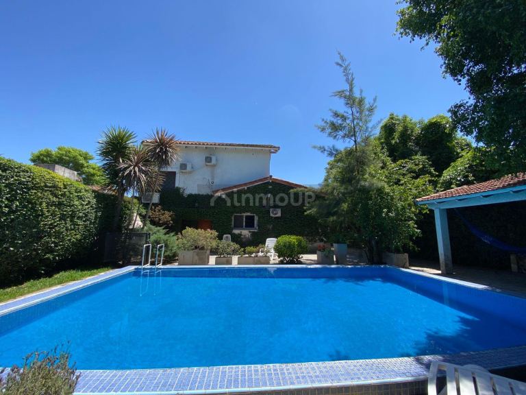 Casa en Venta en Almirante Brown, G.B.A. Zona Sur