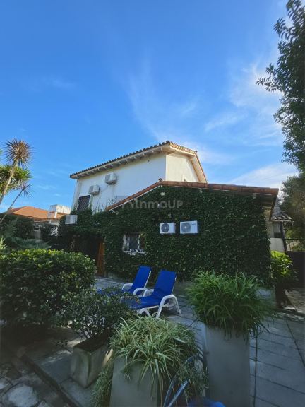 Casa en Venta en Almirante Brown, G.B.A. Zona Sur