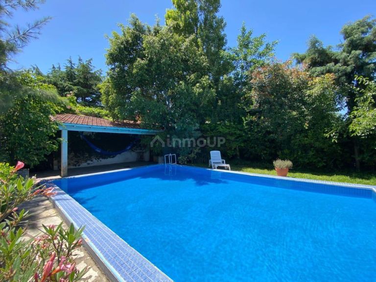 Casa en Venta en Almirante Brown, G.B.A. Zona Sur