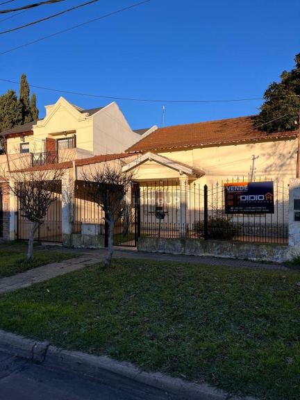 Casa en Venta en Almirante Brown, G.B.A. Zona Sur