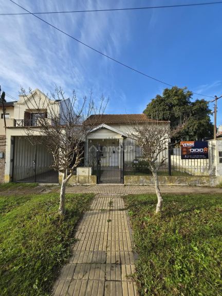 Casa en Venta en Almirante Brown, G.B.A. Zona Sur