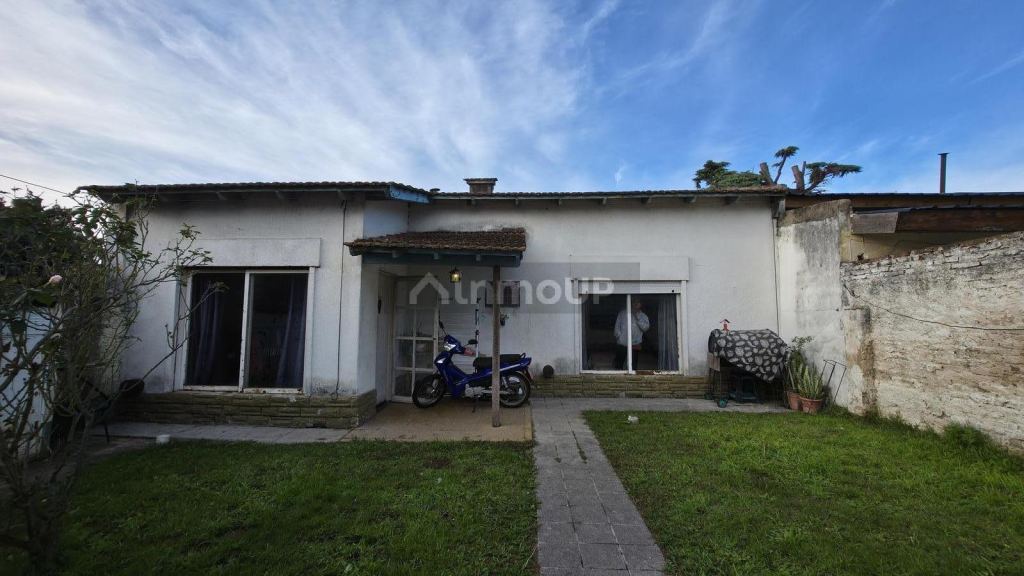 Casa en Venta en Almirante Brown, G.B.A. Zona Sur