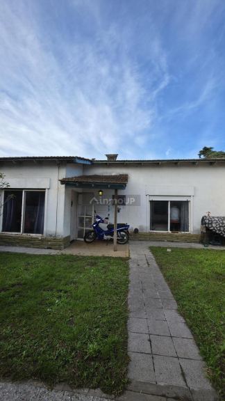 Casa en Venta en Almirante Brown, G.B.A. Zona Sur
